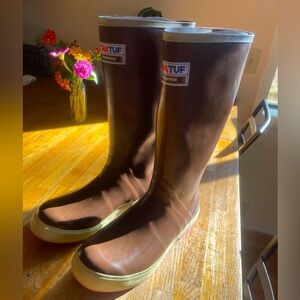 Xtratuf Fireweed Legacy Boots-BRAND NEW!